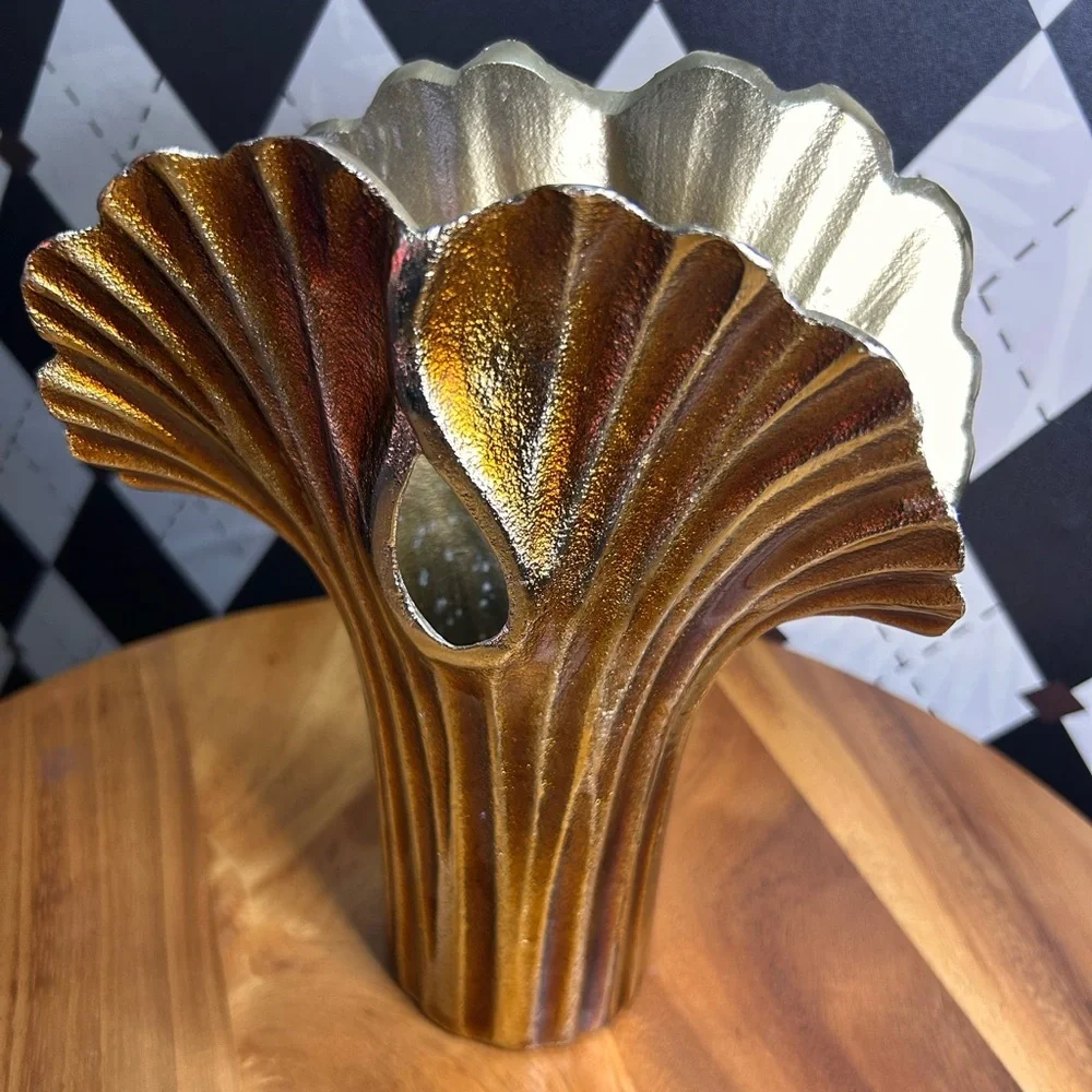 Vase Modern Asian Metal Enameled Ginkgo Leaf 9 Inch Decorative‎ Art